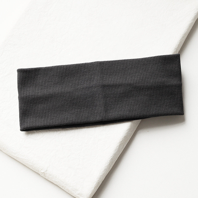 Wide-brimmed elastic hair band