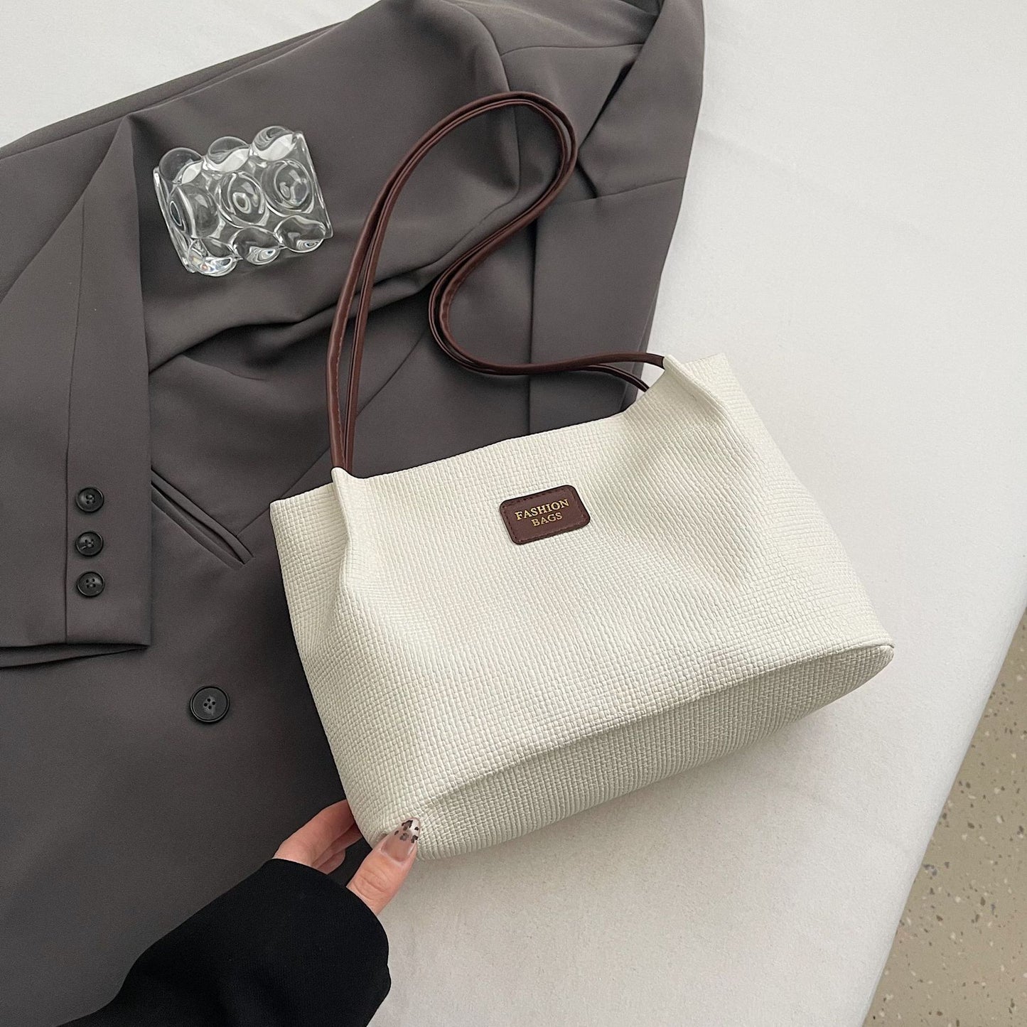 Large-capacity bag