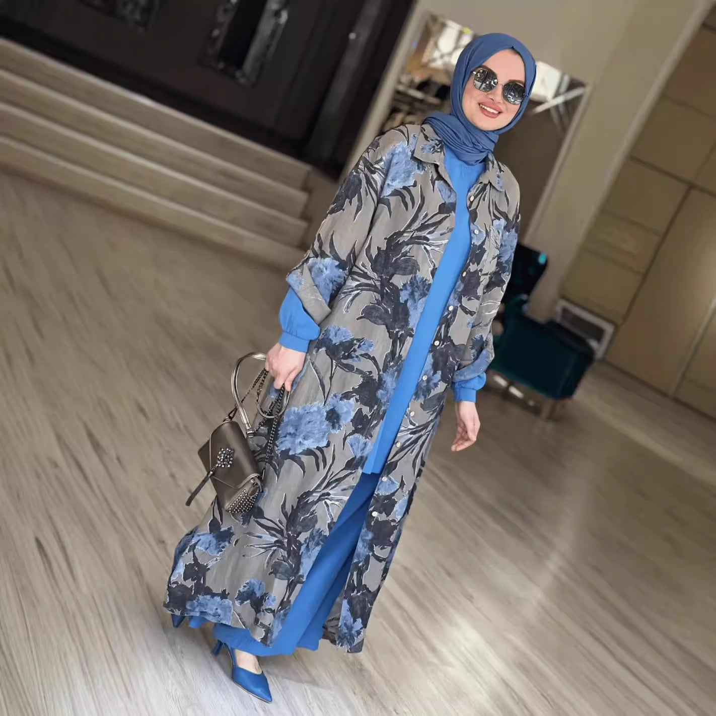 Loose plus-size dress robe