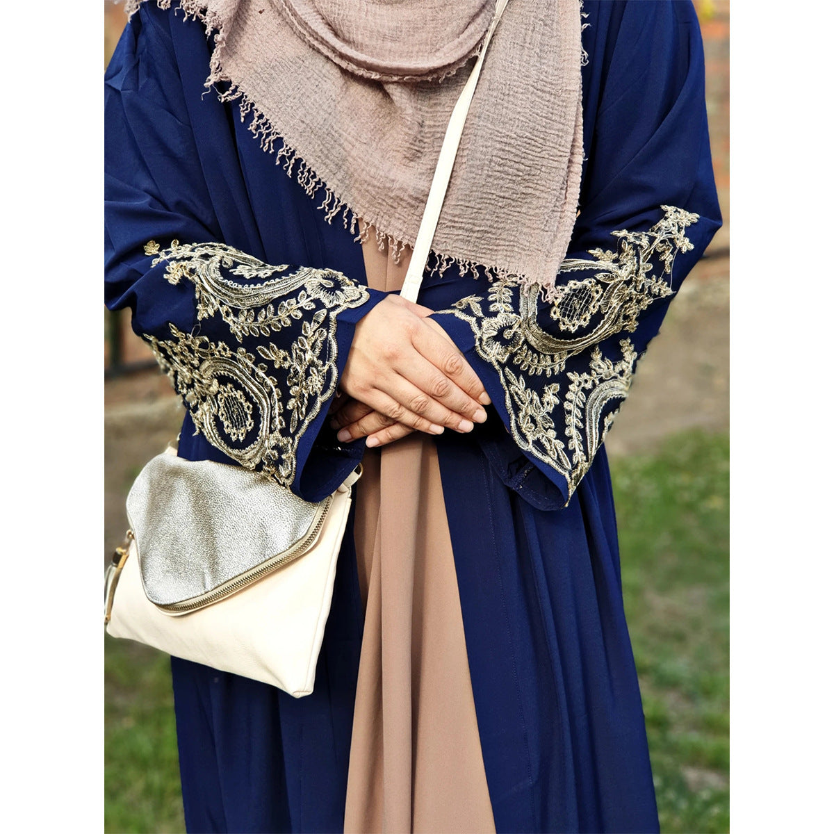 Lace fitted robe