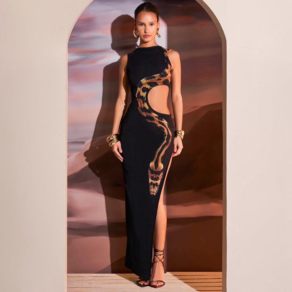 Sleeveless, sexy and slimming slit long dress