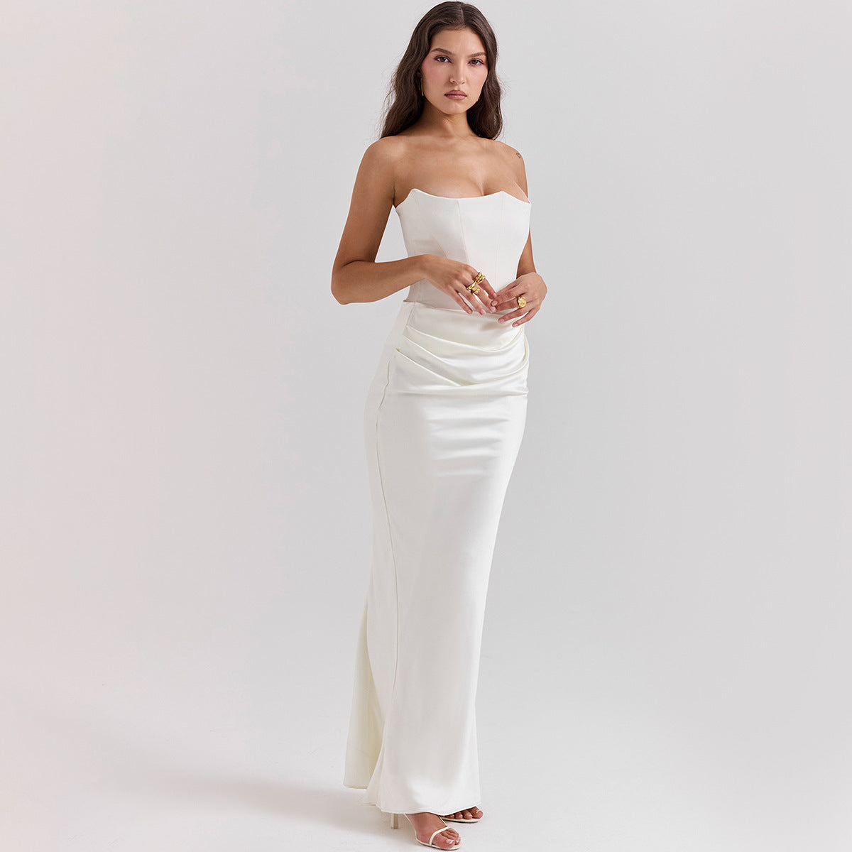 Strapless and backless evening dress