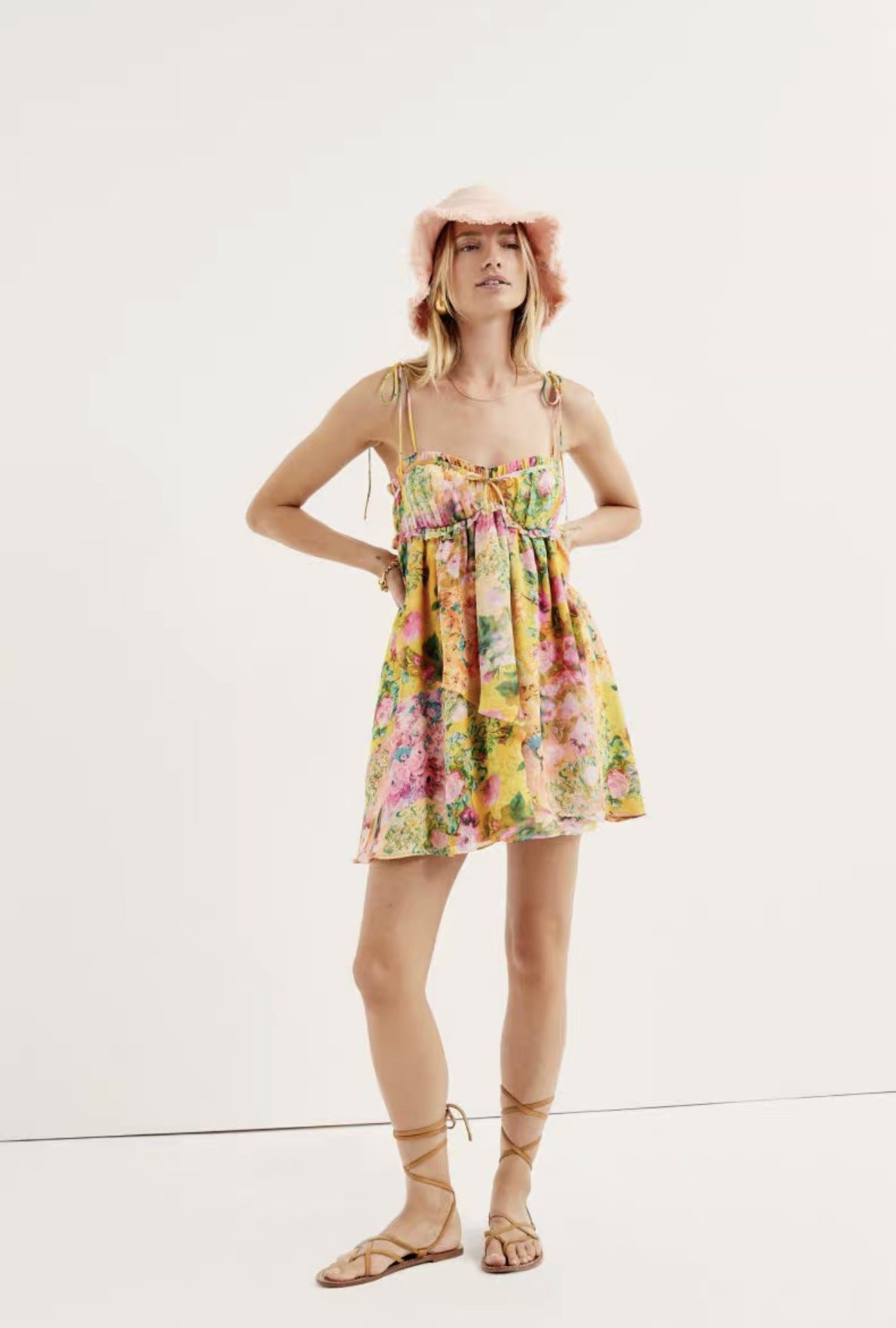 Shoulder lace-up halter dress