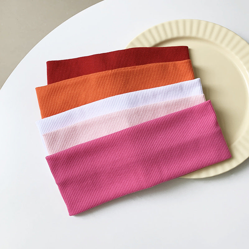 Wide-brimmed elastic hair band