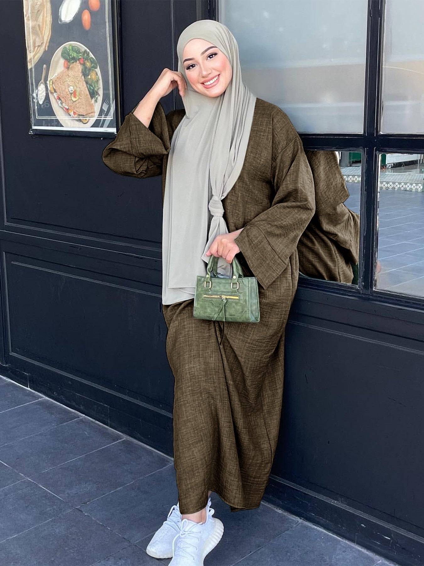 Solid-colored casual dress gown