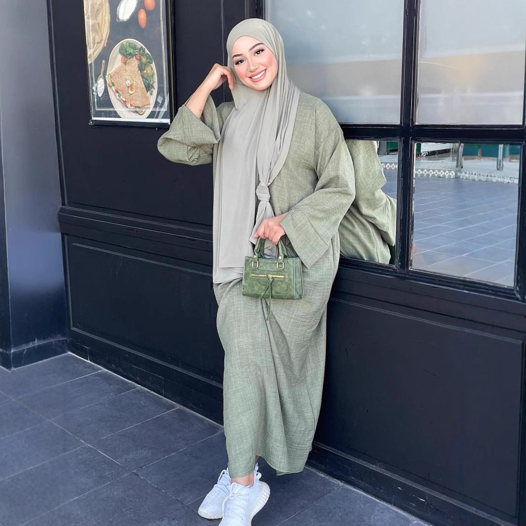 Solid-colored casual dress gown