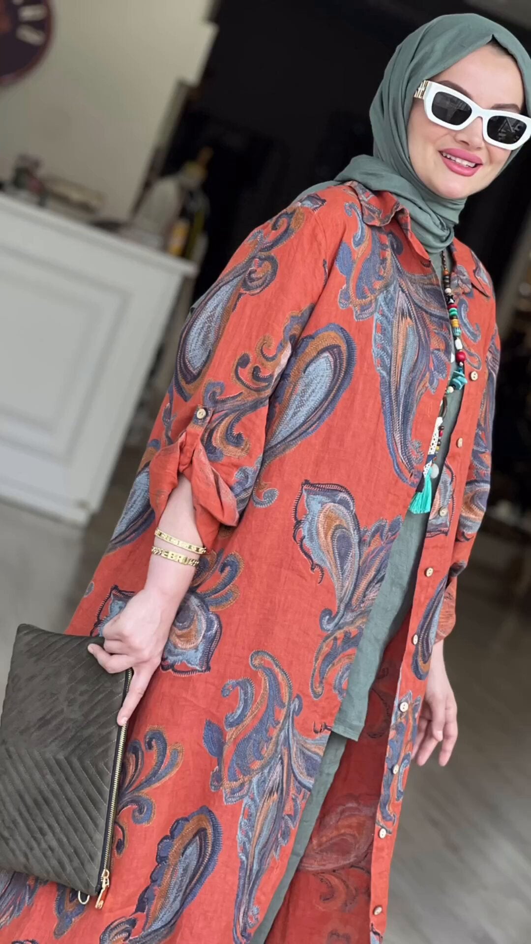 Loose plus-size dress robe