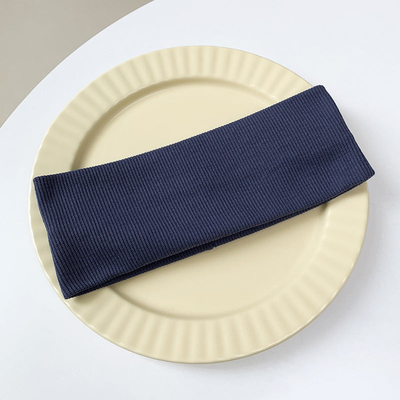 Wide-brimmed elastic hair band