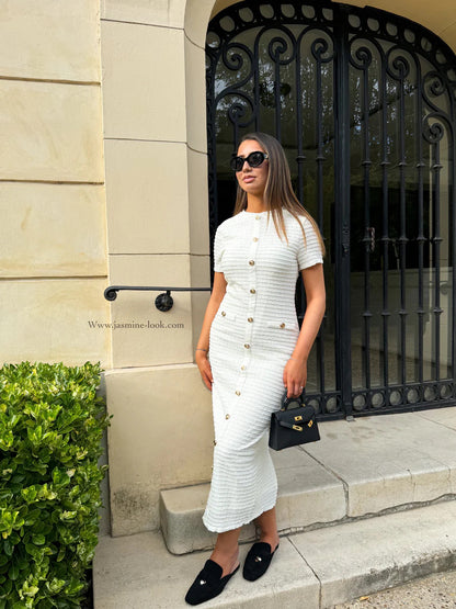 Retro fitted knitted short-sleeved dress
