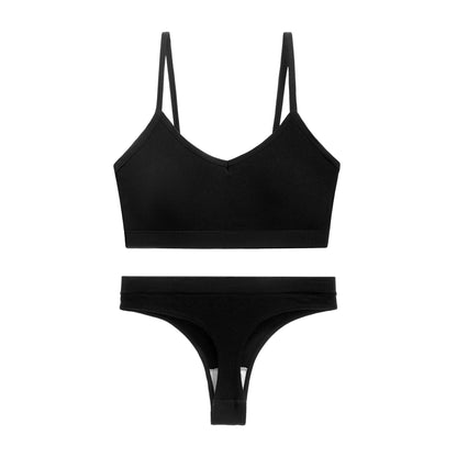 A bra set without underwire