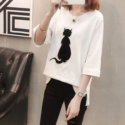 Cute Cat Tshirt by Glamytek
