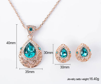 Hollow pattern jewelry set by Glamytek