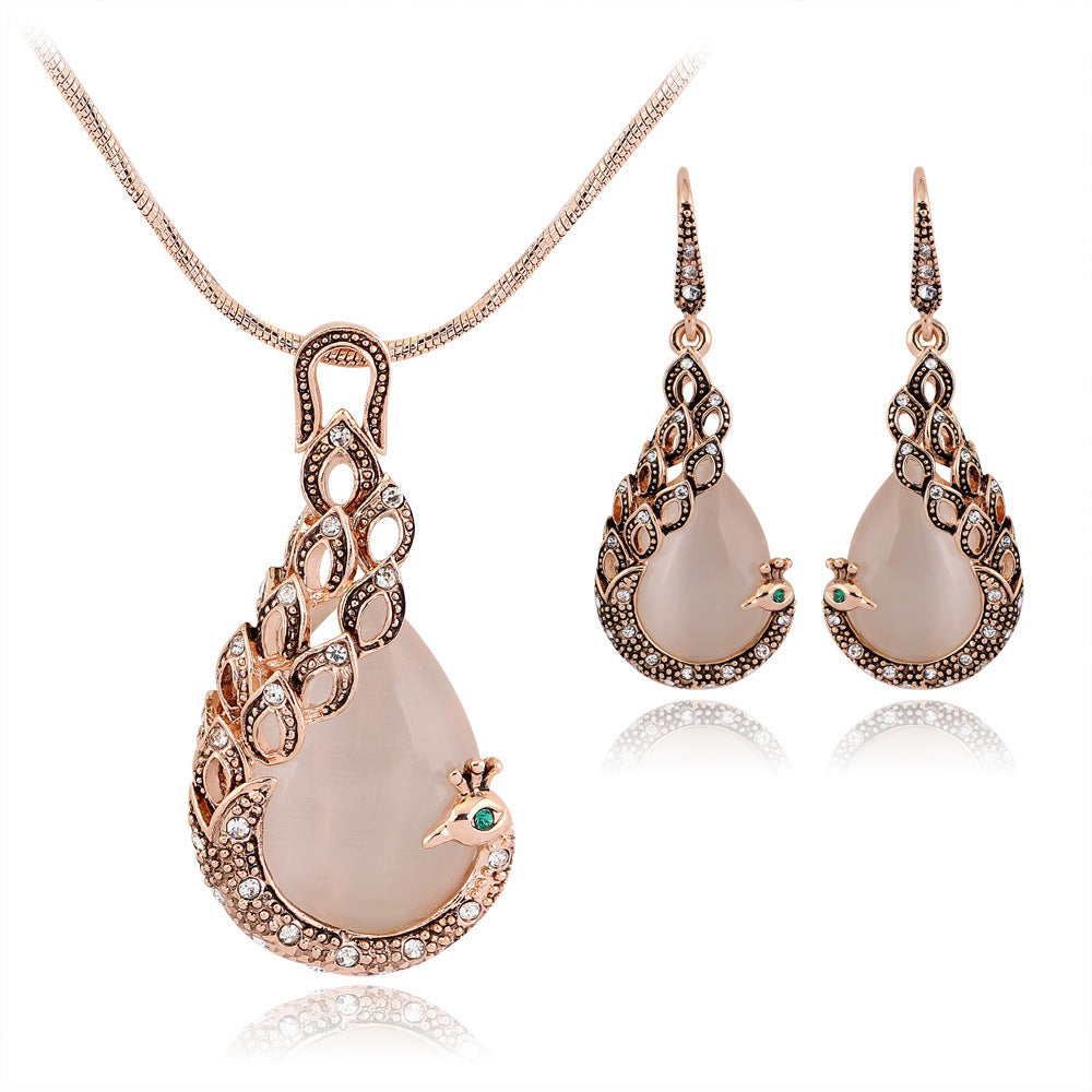 Peacock Jewelry Set by Glamytek
