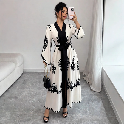 Contrasting-color beach-style printed buttoned dress