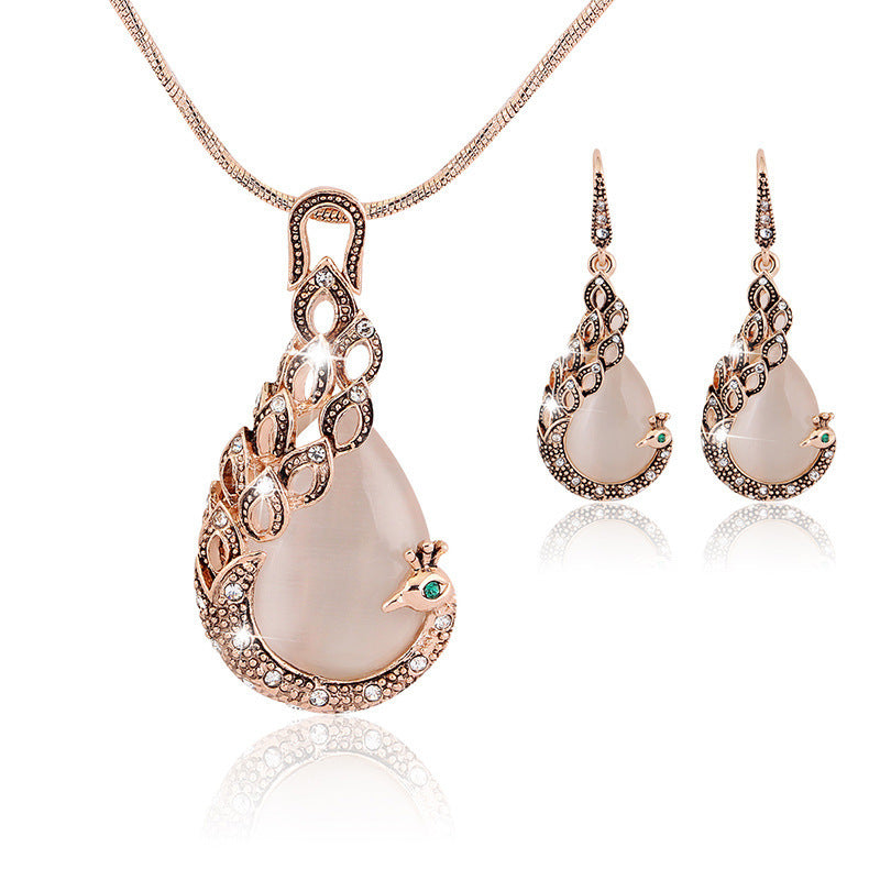 Peacock Jewelry Set by Glamytek