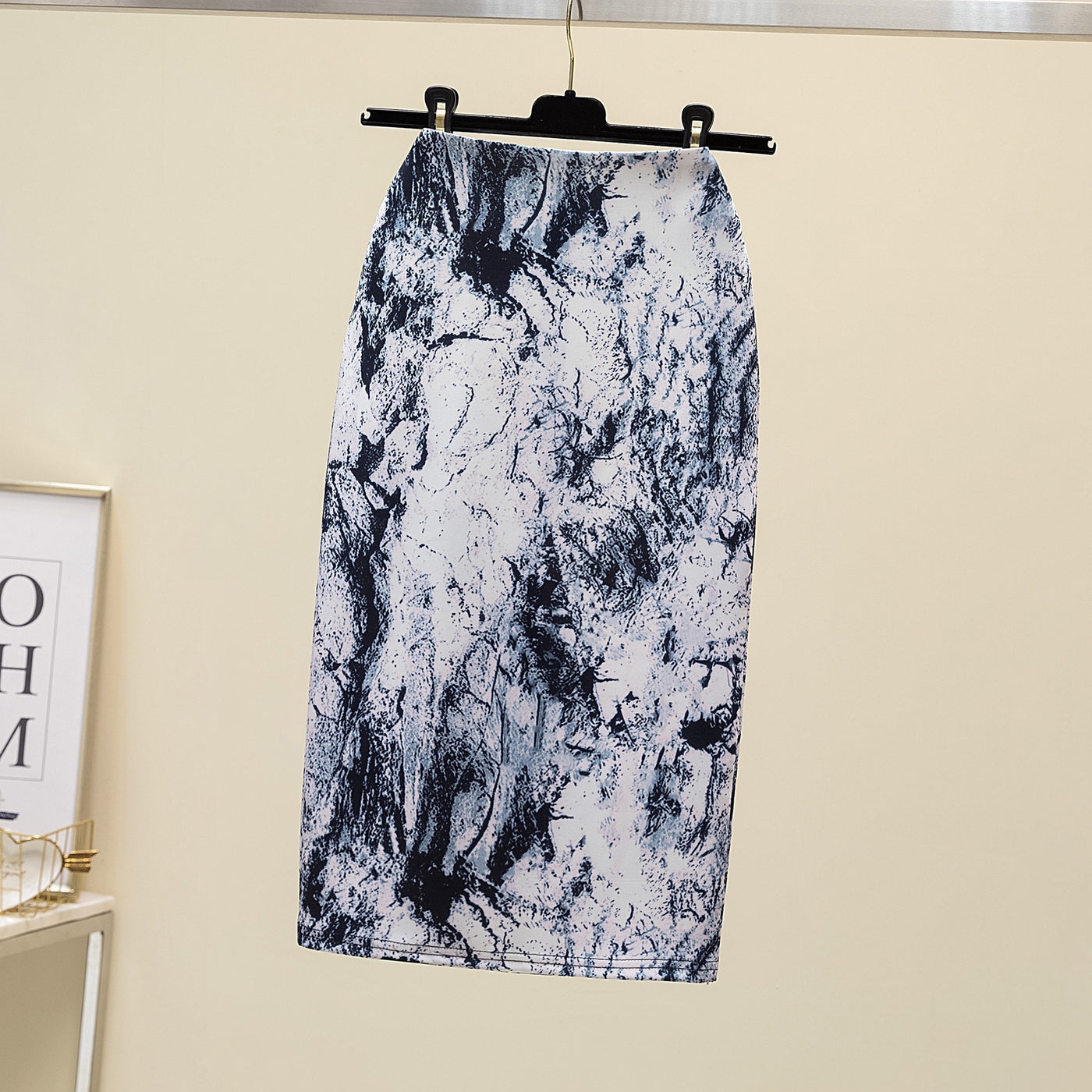 Court Women's Printed Wear Pencil Sheath Skirt by Glamytek
