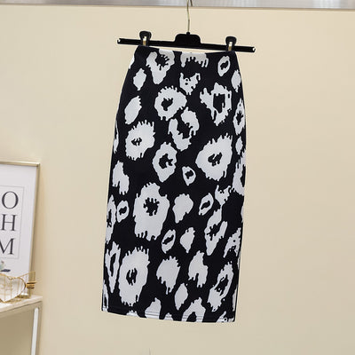 Court Women's Printed Wear Pencil Sheath Skirt by Glamytek