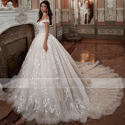 Off-shoulder French-style Bride Trailing Mori Style Simple Small Wedding Dress by Glamytek