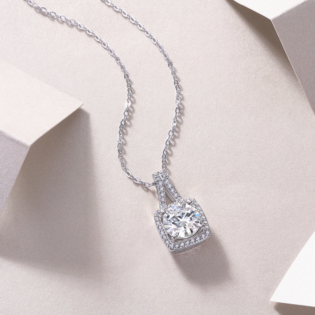 Small Square Diamond - A Fashionable And Luxurious Diamond Jewelry Piece Set With 2-carat Moissanite S925 Sterling Silver And Platinum-plated Pendant by Glamytek