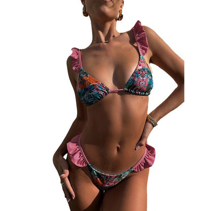 Swimsuit for ladies - sexy ruffled strapless swimsuit with thong bottom set