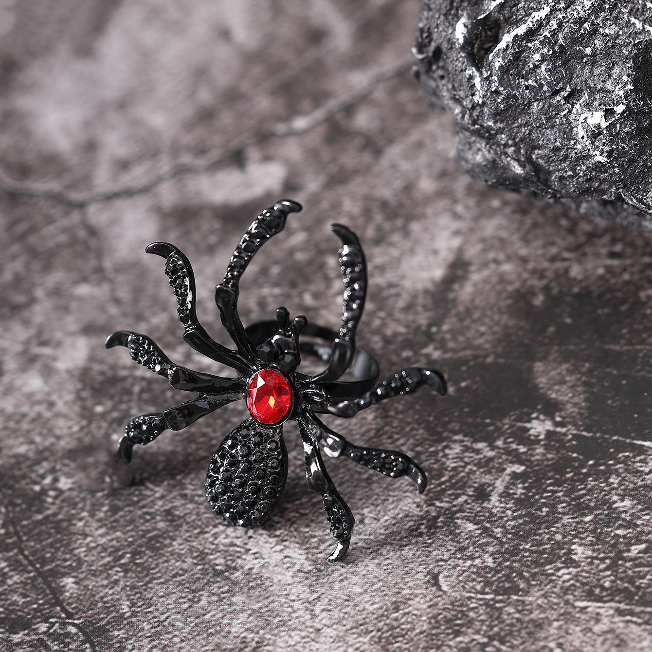 Halloween Spider Ring With Rhinestone Ins Personality Fashion Open Rings For Women Jewelry Accessories by Glamytek