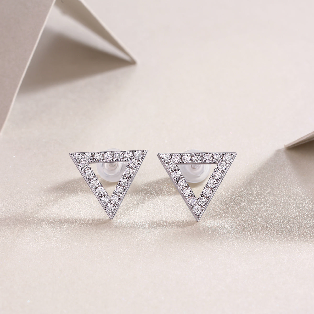 Unique - Set With Moissanite S925 Sterling Silver And Platinum-plated Stud Earrings, Fashionable, Trendy And Affordable Jewelry by Glamytek