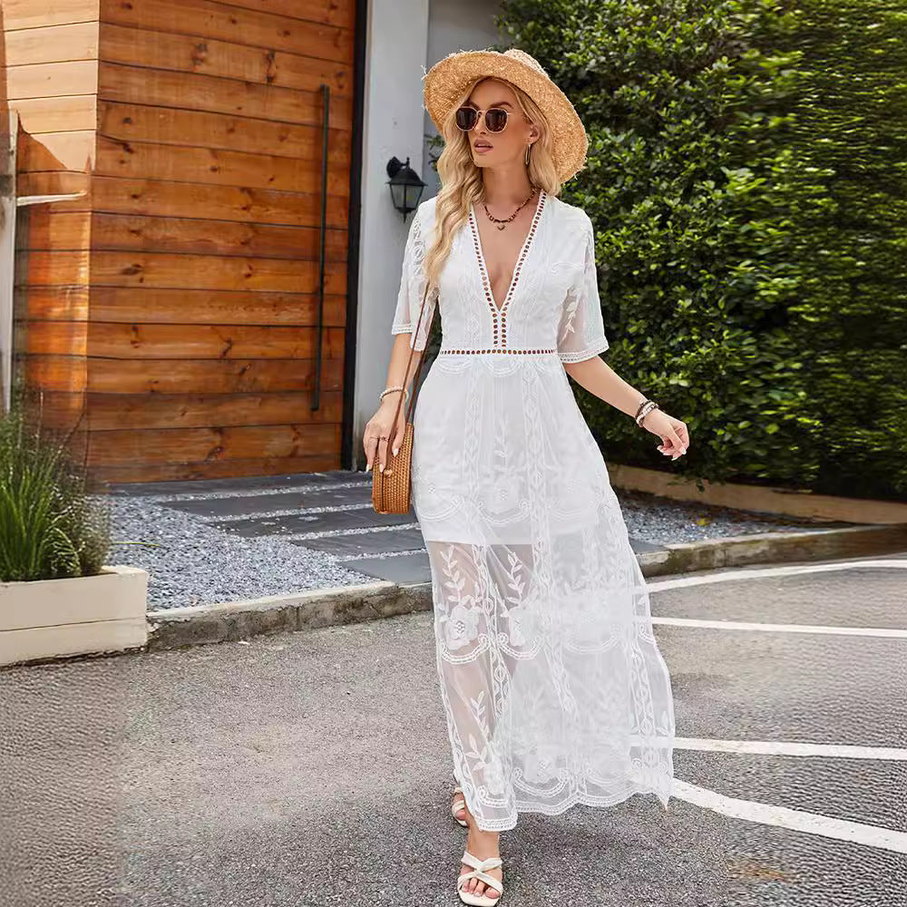 A frilled lace summer dress by Glamytek