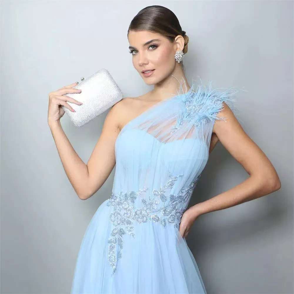Blue One-shoulder Feather Wedding Dress by Glamytek