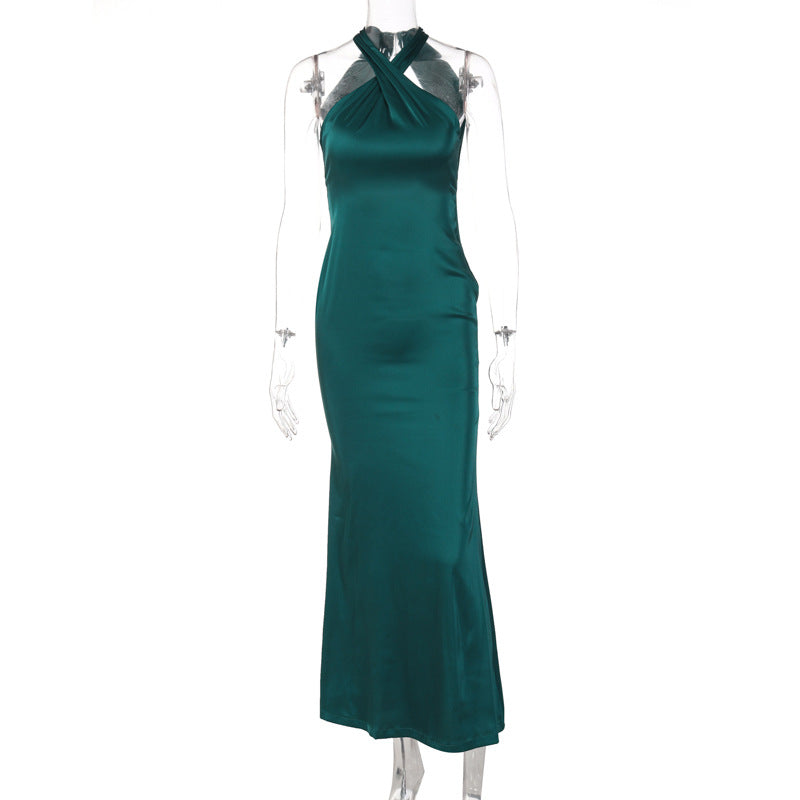 Solid-color sleeveless backless dress by Glamytek