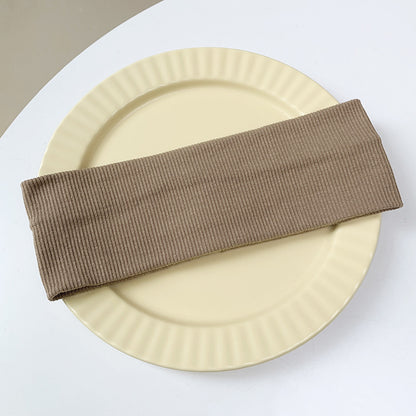 Wide-brimmed elastic hair band
