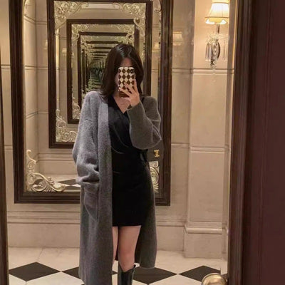 Women's French Style Mid Length Knitted Cardigan LooIse Fit