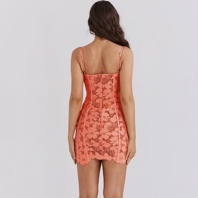 Lace strapless figure-hugging hip-hugging skirt by Glamytek