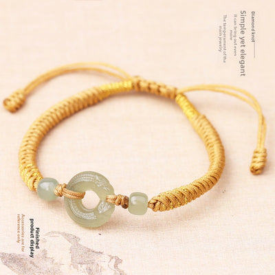 Gold wire diamond knot bracelet