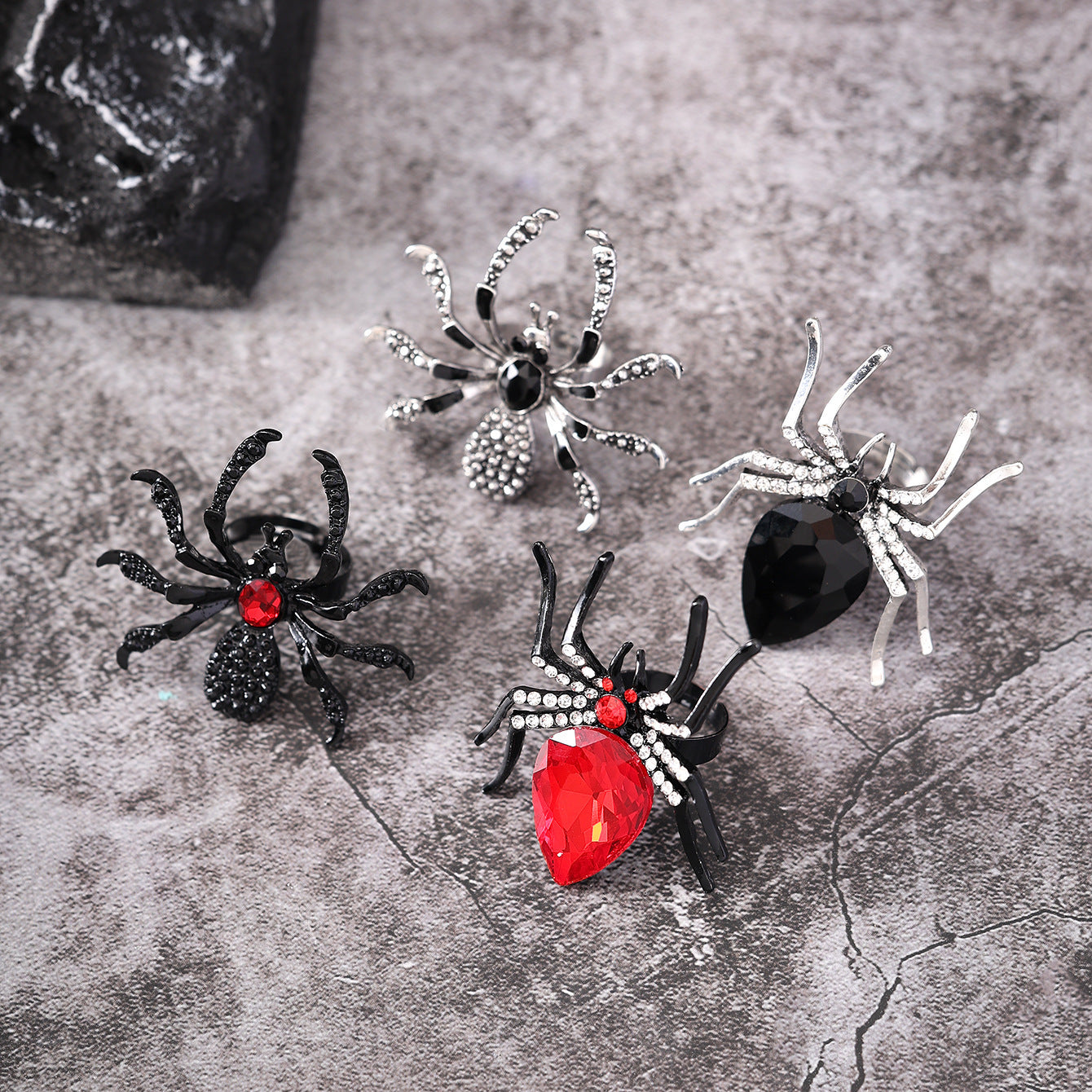 Halloween Spider Ring With Rhinestone Ins Personality Fashion Open Rings For Women Jewelry Accessories by Glamytek