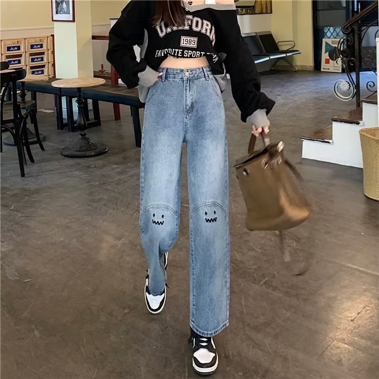 Chubby Girl Wear Plus Size Straight Jeans For Women by Glamytek