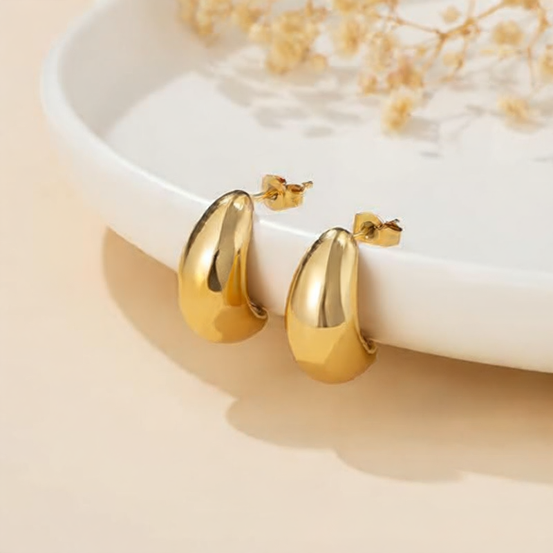 Gold-plated lady's gold hoop earrings
