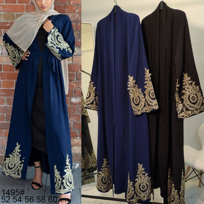 Lace fitted robe by Glamytek