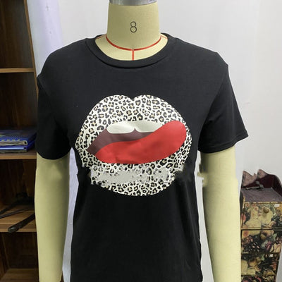 Lips Leopard Print Round Neck Short-sleeved Tshirt Women by Glamytek
