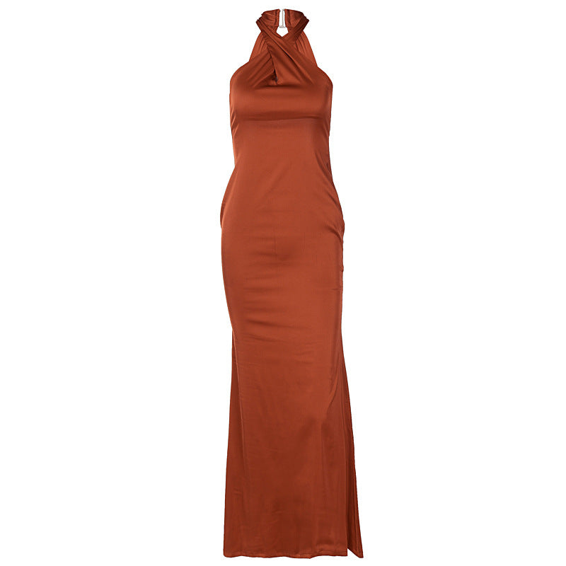 Solid-color sleeveless backless dress by Glamytek