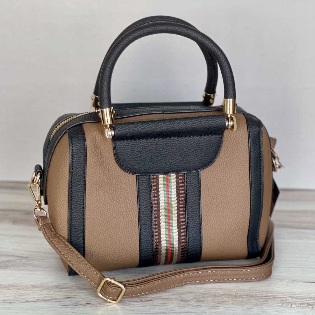 Sally Shoulder Bag by Glamytek
