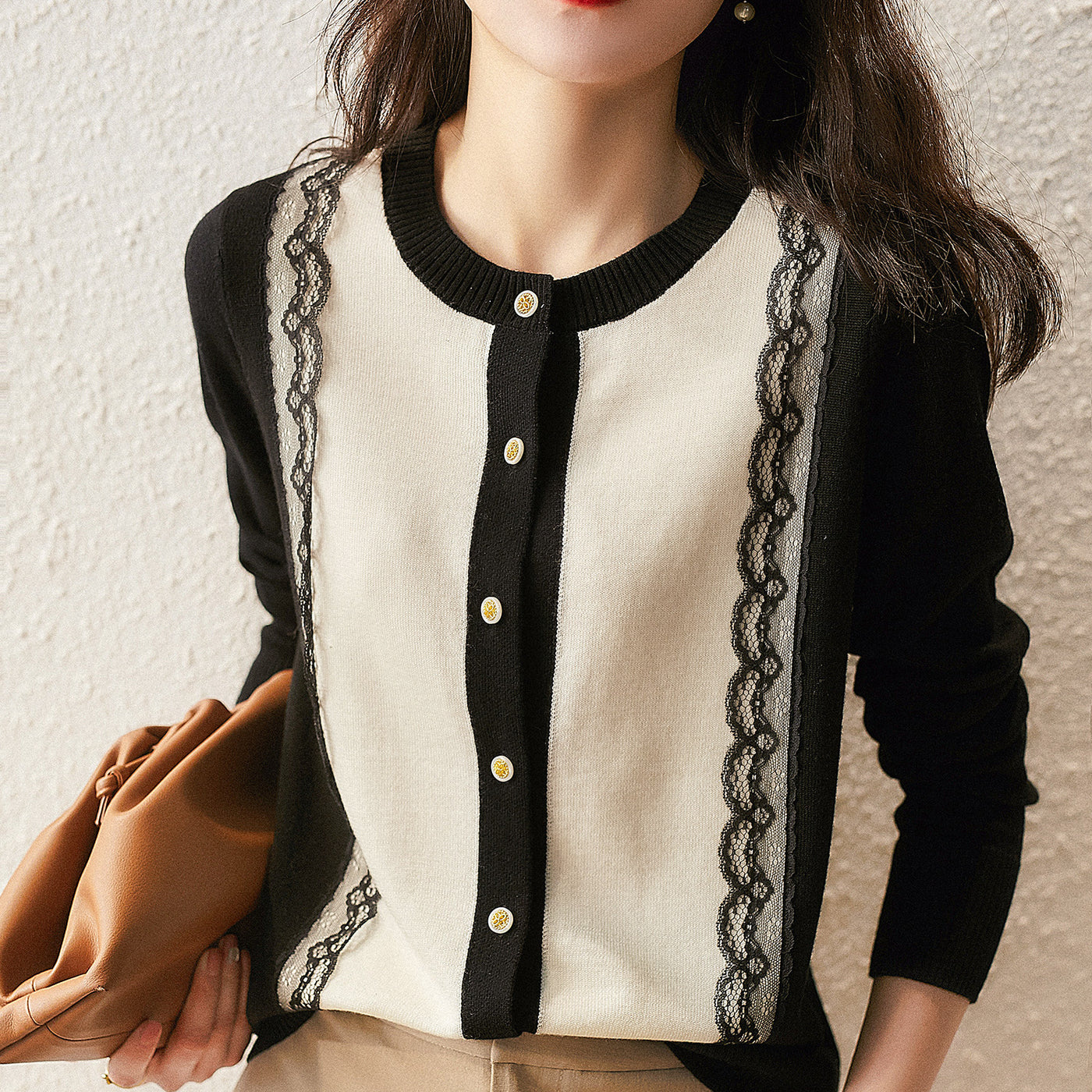 Slimming Lace Patchwork Round Neck Knitted Cardigan Sweater by Glamytek