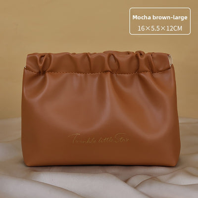 Portable hand-held zoned makeup bag by Glamytek