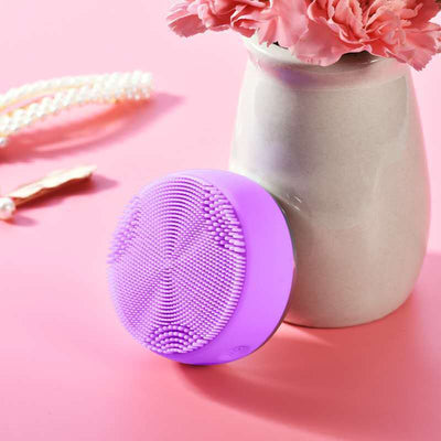 Electric Facial Cleansing Massager by Glamytek