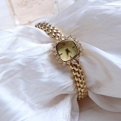 Fashionable fine-chain quartz square watch for ladie