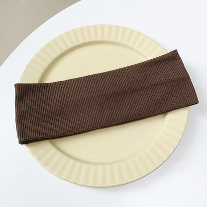 Wide-brimmed elastic hair band